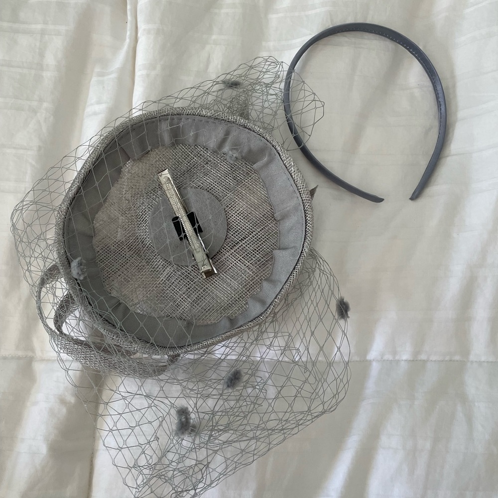 Fascinator - Picture 2 of 2